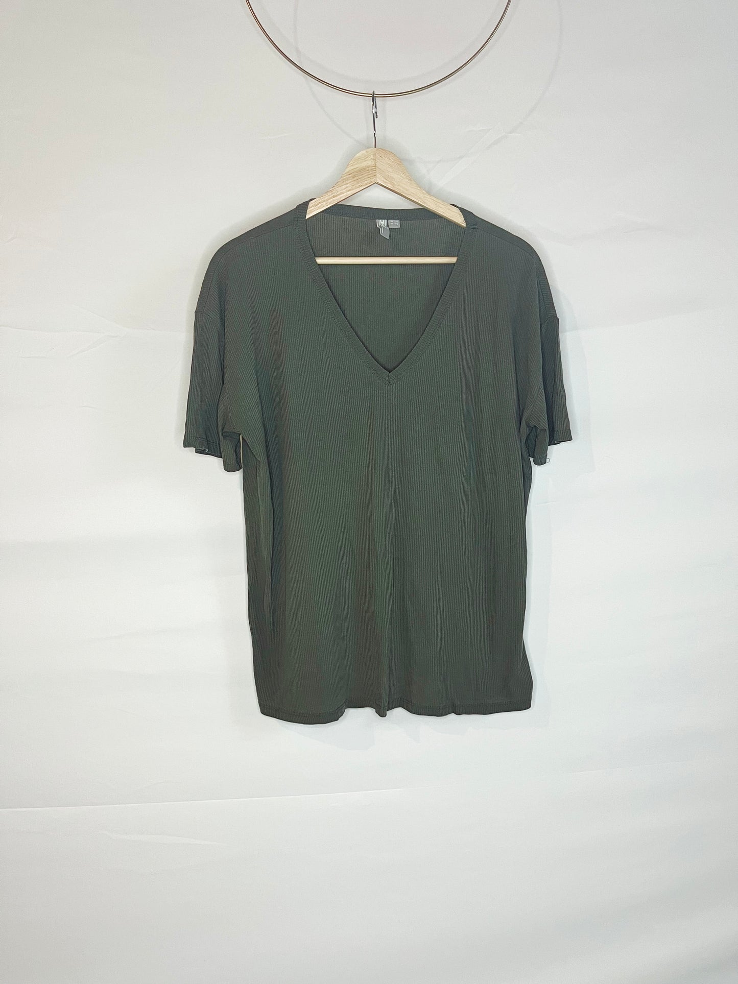 Green Rib Knit V-Neck Tee