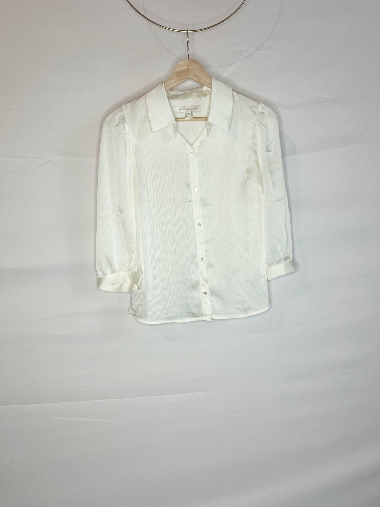 Cream Pearl Button-Down 3/4 Sleeve Top